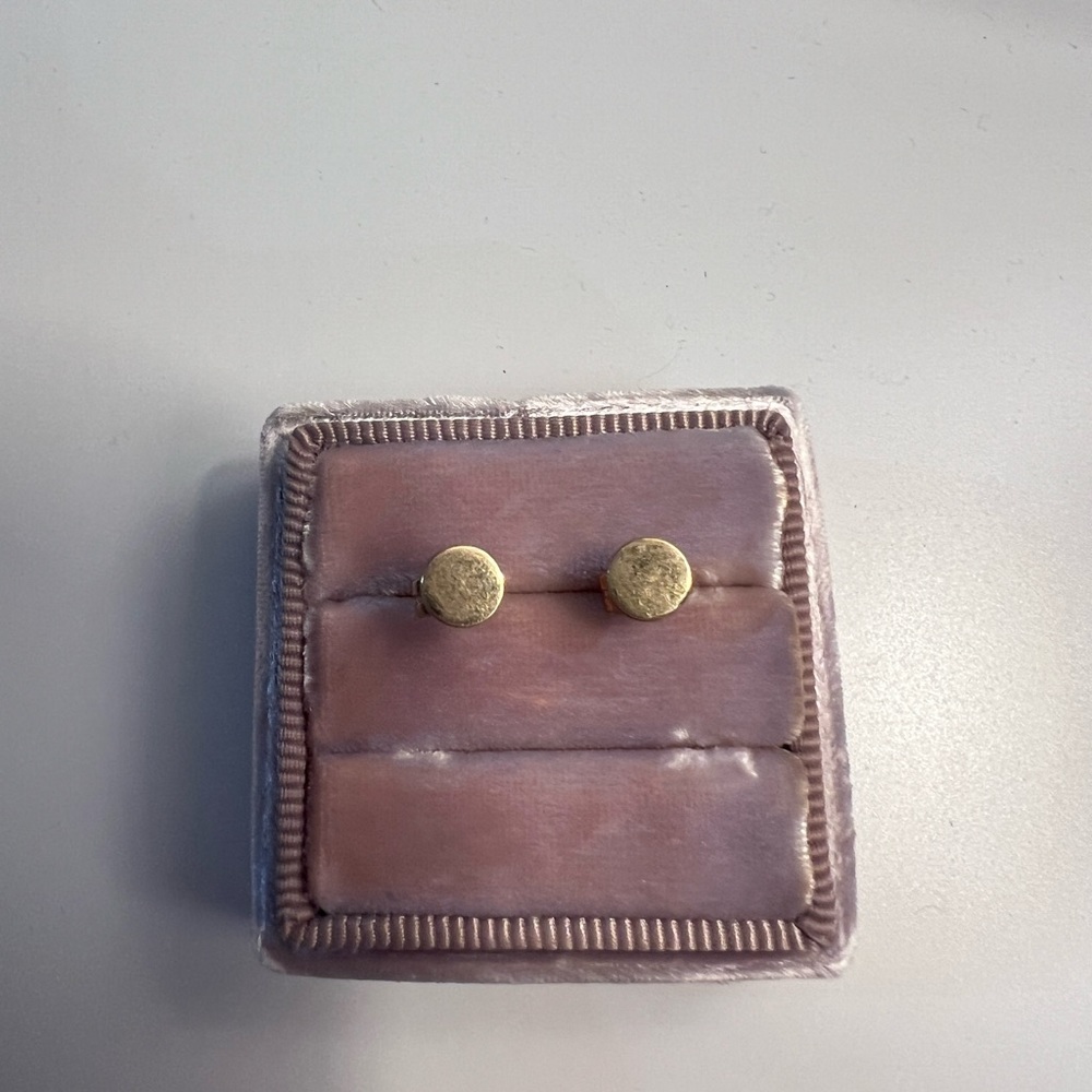 14k gold sphere stud earrings